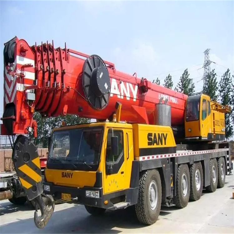 青岛黄岛附近工地哪里有吊车出租|应急吊装服务|24小时灵活调度