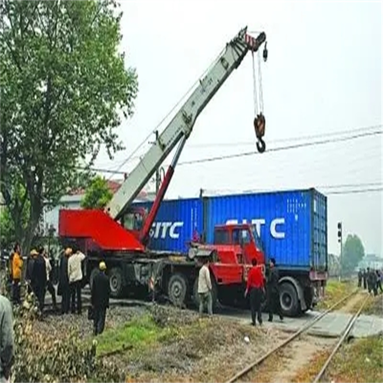 青岛黄岛如何快速找到附近的吊车救援公司